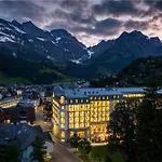 Hotel Kempinski Palace