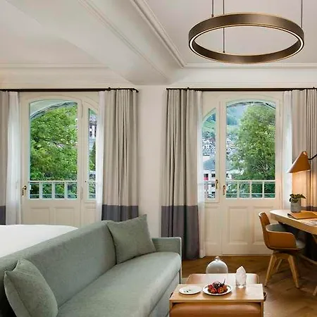 Kempinski Palace Hotel