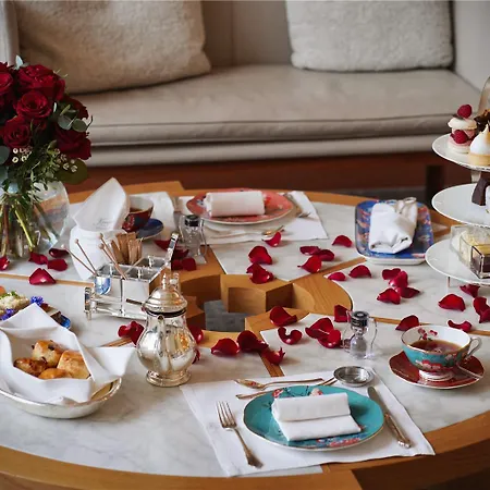 Kempinski Palace מלון