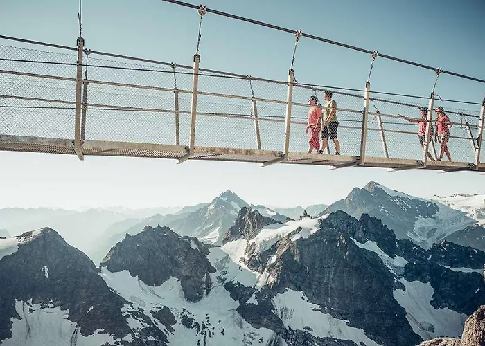 Kempinski Palace 酒店