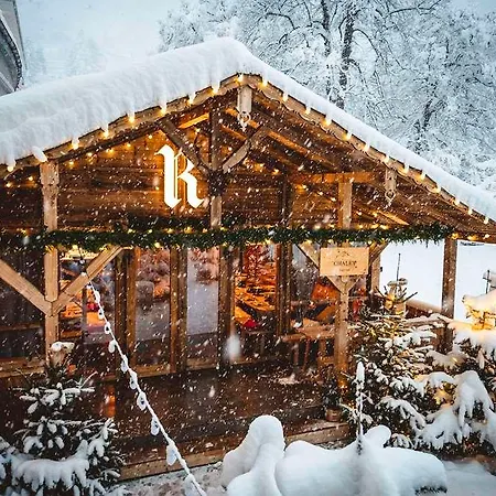 Szálloda Kempinski Palace *